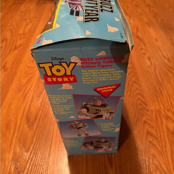 Buzz Lightyear Toy Story Action Figure - Picture 5 of 6